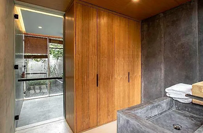 Rumah Amadangi Kedungu BALI